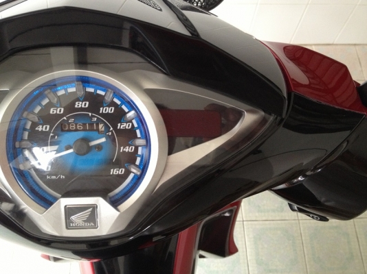 Wave125i สต๊าดมือ ลายใหม่ วิ่ง8000 ปี58 (ของแถม 4 รายการ) Wave125i สต๊าดมือ ลายใหม่ วิ่ง8000 ปี58 (ของแถม 4 รายการ)