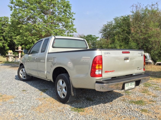 ขาย VIGO 2.5 ตัว E SMARTCAB เปิดแค็ปได้ สีเทา ปี 2011 - 2554 รถมือ 1 ครับ