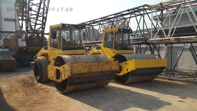 มาใหม่ 2 คัน BOMAG BW211D-4 ปี2007 เก่าญี่ปุ่นไม่เคยใช้ในไทย สภาพสวยเลย ราคาคุยได้ 062-709-1748 ธีรเทพ NDT Thailand