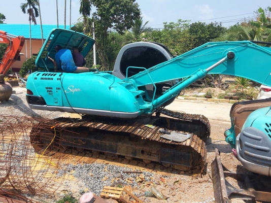 ขาย!! >>> Kobelco Sk200 Mark5 Super <<< พร้อมใช้งาน ราคา 880,000 บาท ขาย!! >>> Kobelco Sk200 Mark5 Super <<< พร้อมใช้งาน ราคา 880,000 บาท