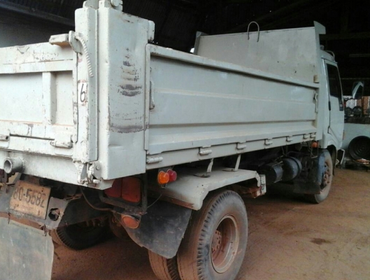 หกล้อ ฮีโน่ FC120ปี40 ดั้มสามมิต สภาพดีพร้อมใช้ ทะเบียนพร้อมโอน หกล้อ ฮีโน่ FC120ปี40 ดั้มสามมิต สภาพดีพร้อมใช้ ทะเบียนพร้อมโอน