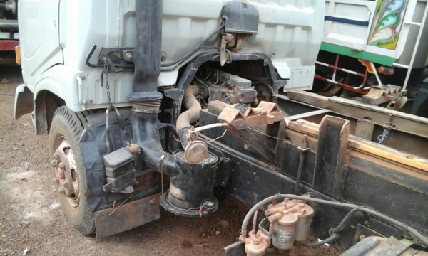 หกล้อ ฮีโน่ FC120ปี40 ดั้มสามมิต สภาพดีพร้อมใช้ ทะเบียนพร้อมโอน หกล้อ ฮีโน่ FC120ปี40 ดั้มสามมิต สภาพดีพร้อมใช้ ทะเบียนพร้อมโอน