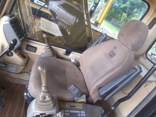 ขาย!! >>> CAT 320B <<< รถพร้อมลุยงาน ราคา 1,350,000 บาท ขาย!! >>> CAT 320B <<< รถพร้อมลุยงาน ราคา 1,350,000 บาท