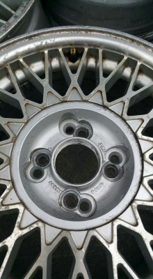 ขายล้อ rial retro classic หายาก
ขอบ 15, 4/100 &amp; 4/114
กว้าง 6.5 et38 

5000 บาท พร้อมฝาครอบ ครบชุด
สภาพตามรูปครับ

เอาไปทำล้อผ่า off ลึกๆ สวยๆ 

สนใจ ติดต่อ 0834301397