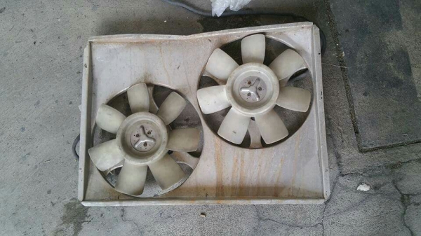 ขายหม้อน้ำทองแดงเดิมๆ สภาพยังดีครับ benz /8 w114 w115 w108
3000 บาท.....

0834301397
Line: surawat.hant