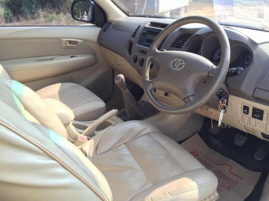 ขาย VIGO 2.5 ตัว G ปี 2006 -2549 มี ABS AIRBAG กระจกไฟฟ้า