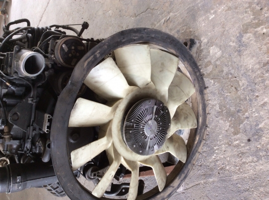 ขายเครื่อง SCANIA DC 13 --410. แรง ม้า เครื่องวางอยู่ในรถหัวลากรุ่น SCANIA P410