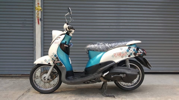 ขออนุญาติขาย YAMAHA FINO 115 รุ่นเกย์แยก ท่อสวิงอาร์มจากศูนย์ โอนฟรี ขออนุญาติขาย YAMAHA FINO 115 รุ่นเกย์แยก ท่อสวิงอาร์มจากศูนย์ โอนฟรี