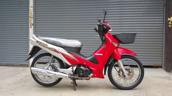 ขออนุญาติขาย HONDA WAVE 125S NEW รุ่นไฟเลี้ยวบังลม ไมล์ดิจิตอล โอนฟรี