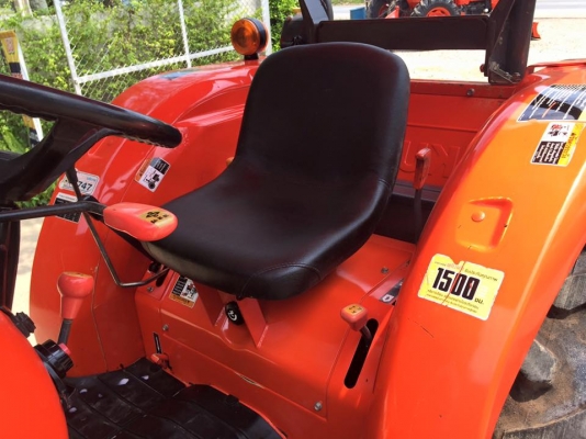 ขายรถไถ Kubota L4708(4WD) พร้อมใบมีดและผานพรวนLCS 24x6 รถไร่ สวยๆ พร้อมใช้งาน
