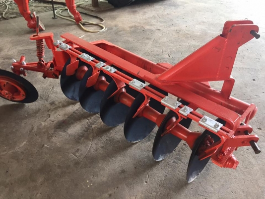 ขายรถไถKubota L4508DI (4WD) พร้อมใบมีดหน้าและผานพรวน รถสวย เดิมๆ พร้อมใช้งาน