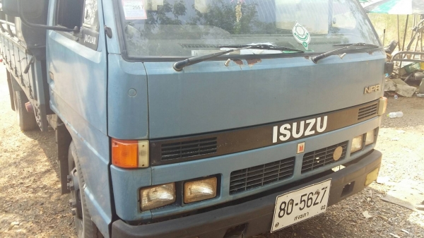 หกล้อ อีซูชุ NPR115 แท้เกียร์สั้น มีหลังคา รับ-ส่ง นักเรียน สภาพดีเดิมๆสวยพร้อมใช้ ทะเบียนพร้อมโอน ราคา 299,000บ บริการขับส่งถึงบ้าน คร๊าฟๆ