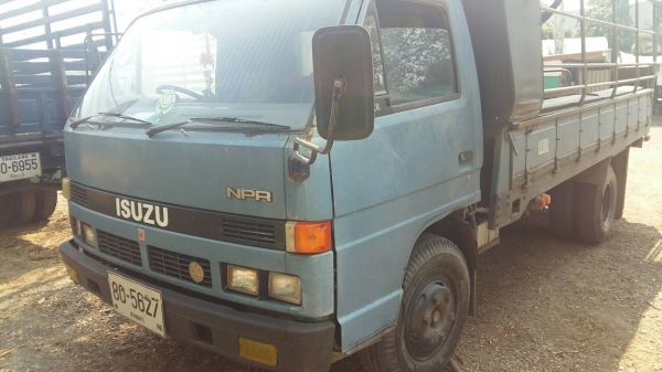 หกล้อ อีซูชุ NPR115 แท้เกียร์สั้น มีหลังคา รับ-ส่ง นักเรียน สภาพดีเดิมๆสวยพร้อมใช้ ทะเบียนพร้อมโอน ราคา 299,000บ บริการขับส่งถึงบ้าน คร๊าฟๆ
