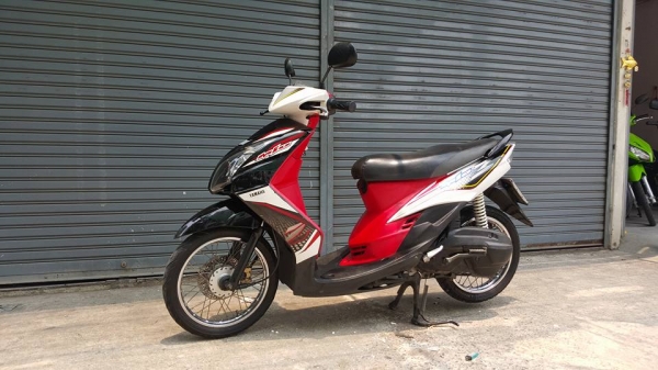 ขออนุญาติขาย YAMAHA MIO 115 รุ่นไฟหน้า 2 ตา ฟรีค่าโอน