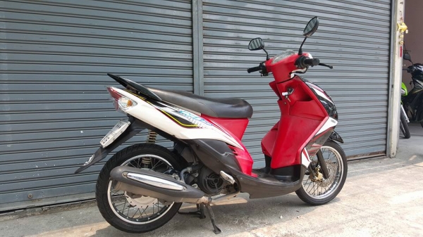 ขออนุญาติขาย YAMAHA MIO 115 รุ่นไฟหน้า 2 ตา ฟรีค่าโอน