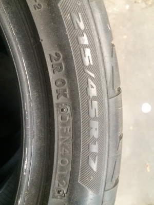 ขายยาง ฺBridgestone 215/45R17 สภาพดี 4 เส้น