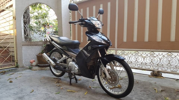 ขออนุญาติขาย YAMAHA SPARK 135RR  ตัว TOP สตาร์ทมือและเท้า