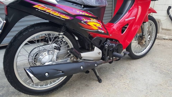 รถมือสอง เกรดรถใหม่ HONDA WAVE 125S NEW แดงดำ ระบบไมล์ดิจิตอล ฟรีค่าโอน
