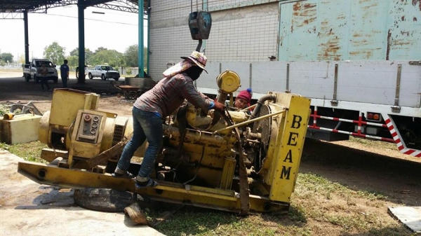 เครื่องกำเนิดไฟฟ้า เครื่องยนต์ 8 สูบ Hino ef 350 350 แรงม้า สภาพสวยแจ่ม เครื่องกำเนิดไฟฟ้า เครื่องยนต์ 8 สูบ Hino ef 350 350 แรงม้า สภาพสวยแจ่ม