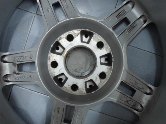 ขาย ล้อ แท้ amg8.5x18H2 5รู 112 ออฟเซ็ท ET 38 หลัง9.5x18H2 5รู 112 ออฟเซ็ท ET 38 พร้อมยาง15