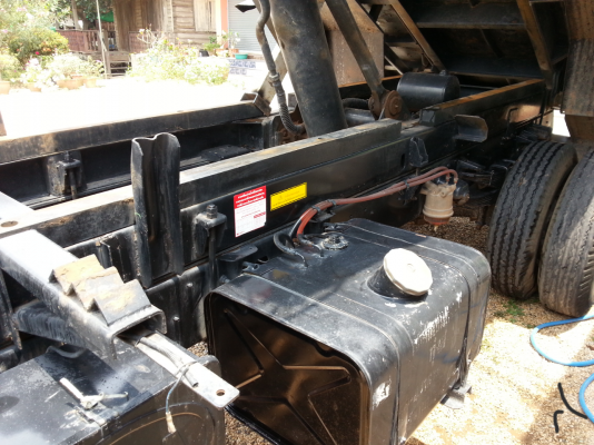 ขาย 6  ล้อ ดั้มเมก้า ซีรี่ 500  fc 9 j  175 แรง  ปี 54  (วิ่ง  5&times;,&times;&times;&times; โล) รถสวย เล่มทะเบียนพร้อม    โทร 085 -7282756