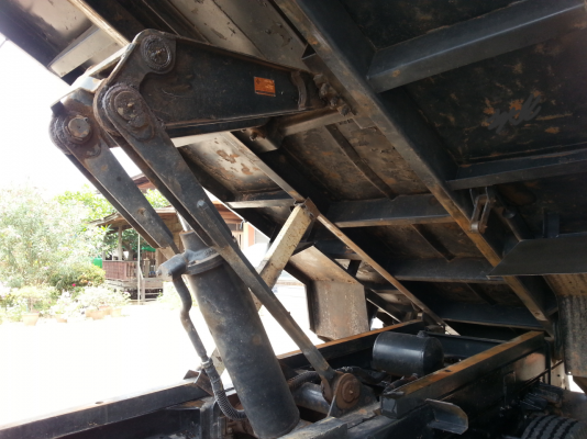 ขาย 6  ล้อ ดั้มเมก้า ซีรี่ 500  fc 9 j  175 แรง  ปี 54  (วิ่ง  5&times;,&times;&times;&times; โล) รถสวย เล่มทะเบียนพร้อม    โทร 085 -7282756