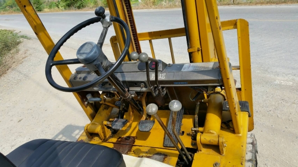 ขายด่วนรถยก TOYOTA 4FGยก1.5ตันเสาสูง3เมตรยางตัน4เส้นรถนอกยังไม่เคยใช้งานในเมืองไทยเลย=รุ่นใหม่ขายถูกๆๆ