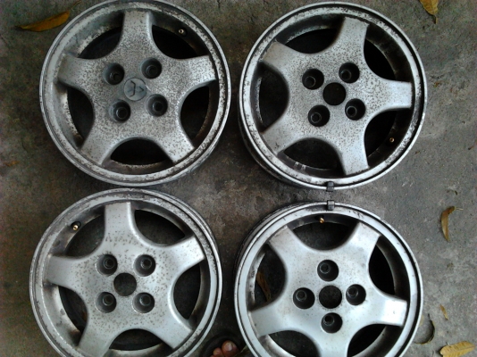 แม๊กขอบ13 4รู100 ชุด1500บาท 4ชุด