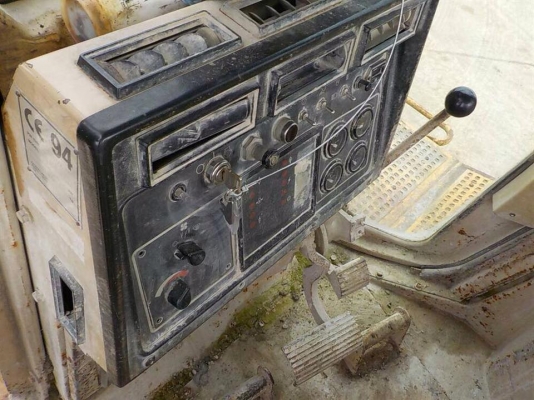 ขาย รถแทรคเตอร์ D6H LPG จำหน่าย รถ เครื่องจักร นำเข้า100\% อปกรณ์ทุกชิด ราคาถูก eurotec. 0818176901