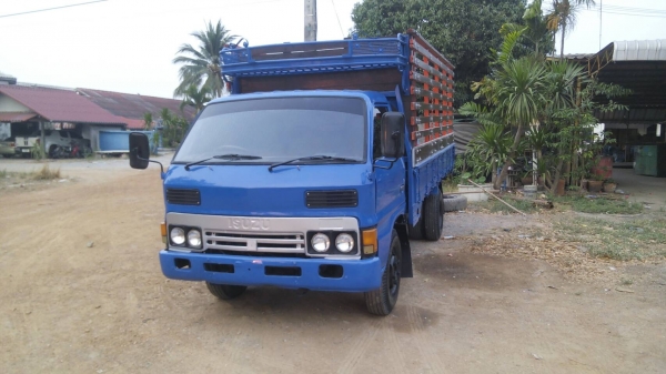 ขาย6ล้ออีชุชุ ks 22 4bd1  พวงมาลัยเพวเวอร์ 235000บาทพร้อมใช้งาน