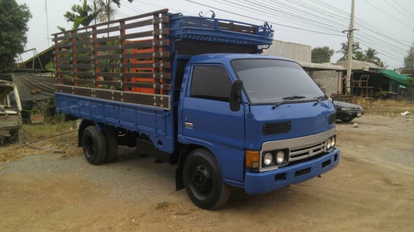 ขาย6ล้ออีชุชุ ks 22 4bd1  พวงมาลัยเพวเวอร์ 235000บาทพร้อมใช้งาน