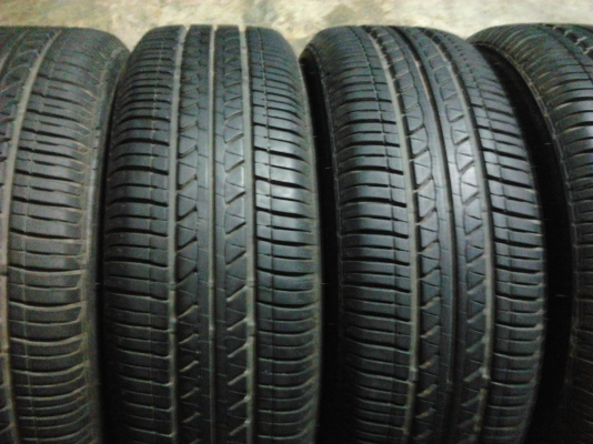 แม๊กTOYOTAขอบ14-4รู100 ยางบริสโตน185-65-14ปี13 ชุด3000บาท