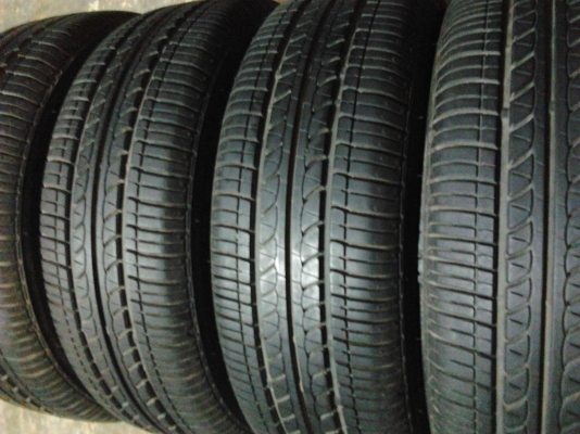 แม๊กTOYOTAขอบ14-4รู100 ยางบริสโตน185-65-14ปี13 ชุด3000บาท