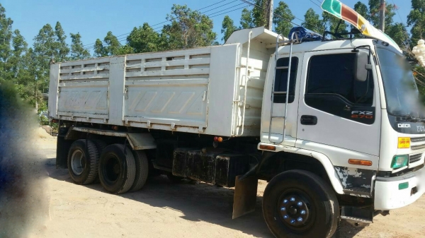 รถอีซุซุ 10 ล้อดั้ม FXZ 270 แรงม้า ปี 51.    สนใจติดต่อ  081 - 6079515