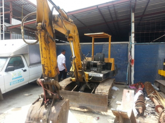 Komatsu Pc40-6 เครื่องเดิม ปั้มเดิม เอวแน่น ช่วงล่างดี รถพร้อมใช้