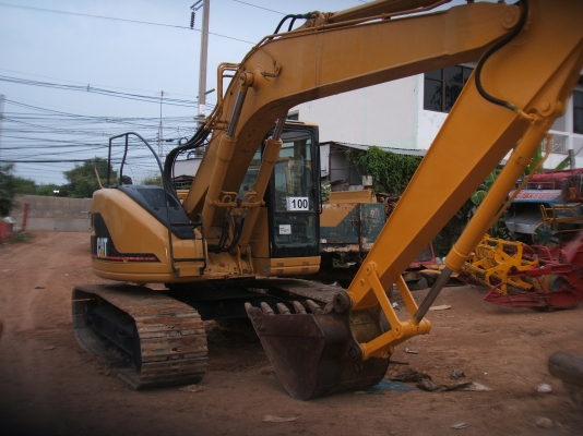 ขายรถแม็คโคร CAT313 เก่าญี่ปุ่น สภาพดีพร้อมใช้งาน ขายสดหรือดาวน์ก็ได้