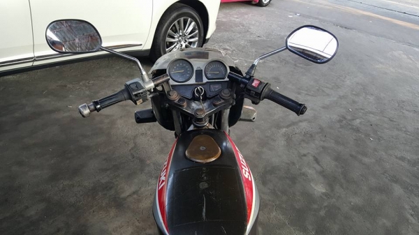 ขออนุญาติขาย SUZUKI RG-V 150 CC ปี 2533 ฟรีค่าโอน