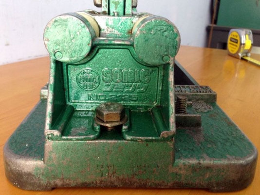 ขายแท่นตัดกระเบื้องSOMIC ตัดขนาด12"งานเก่ามือสอง ขายแท่นตัดกระเบื้องSOMIC ตัดขนาด12"งานเก่ามือสอง