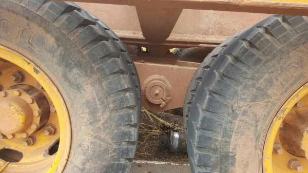 ขาย หางโรเบท 2 เพลา ไม่มีทะเบียน ยาว 8.50 เมตร รวมท้ายลาด กว้าง 2.80 เมตร คัสซีเหล็กใหญ่แข็งแรง ราคาต่อรองได้ครับ ขาย หางโรเบท 2 เพลา ไม่มีทะเบียน ยาว 8.50 เมตร รวมท้ายลาด กว้าง 2.80 เมตร คัสซีเหล็กใหญ่แข็งแรง ราคาต่อรองได้ครับ