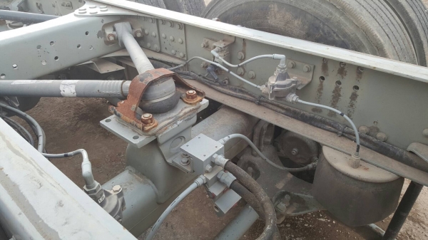 ขาย หัวคัสซี 10 ล้อ เพลาเดียว VOLVO เครื่อง 250 แรงม้า คัสซีสวยตลอดเส้น ช่วงล่างระบบถุงลม ยางเรเดียลเต็มทุกเส้น เอกสารทะเบียนครบ ราคาต่อรองได้