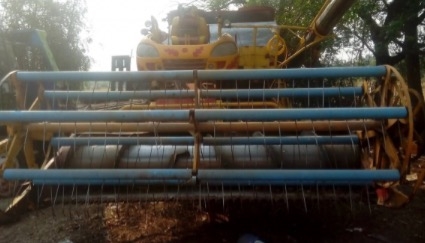 ขายด่วน รถเกี่ยวข้าวเกษตรพัฒนา - ไอ้หนุ่มไวไฟ สภาพดีมากครับพร้อมใช้งานได้เลย เครื่องยนต์ 240 แรง 6HH1 เทอร์โบ อุ้ม 2.5 ตัน ปั๊มใหม่ๆไดกิ้นเบอร์ 23 ช่วงล่าง 12 HT สภาพดีพร้อมทำงานได้เลย ราคาต่อรองได้ครับ ขายด่วน รถเกี่ยวข้าวเกษตรพัฒนา - ไอ้หนุ่มไวไฟ สภาพดีมากครับพร้อมใช้งานได้เลย เครื่องยนต์ 240 แรง 6HH1 เทอร์โบ อุ้ม 2.5 ตัน ปั๊มใหม่ๆไดกิ้นเบอร์ 23 ช่วงล่าง 12 HT สภาพดีพร้อมทำงานได้เลย ราคาต่อรองได้ครับ