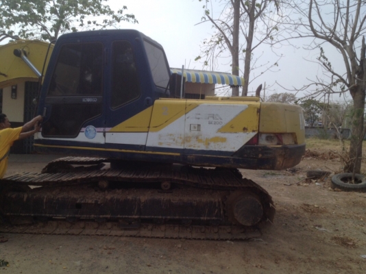 Kobelco sk200 mark 3 เก่านอก พร้อมใช้งาน