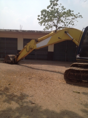 Kobelco sk200 mark 3 เก่านอก พร้อมใช้งาน