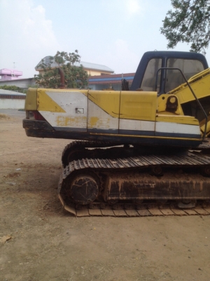 Kobelco sk200 mark 3 เก่านอก พร้อมใช้งาน