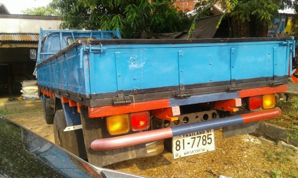 หกล้อ อีซุซุ TL เครือง 4BE1-110แรงฝาดำ ช่วงยาว4.30ม สภาพดีพร้อมใช้ ทะเบียน+ภาษีเต็ม พร้อมโอน