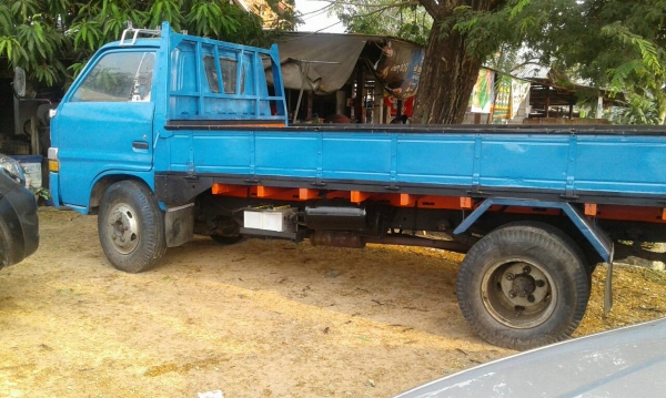 หกล้อ อีซุซุ TL เครือง 4BE1-110แรงฝาดำ ช่วงยาว4.30ม สภาพดีพร้อมใช้ ทะเบียน+ภาษีเต็ม พร้อมโอน