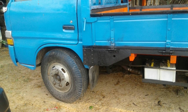 หกล้อ อีซุซุ TL เครือง 4BE1-110แรงฝาดำ ช่วงยาว4.30ม สภาพดีพร้อมใช้ ทะเบียน+ภาษีเต็ม พร้อมโอน