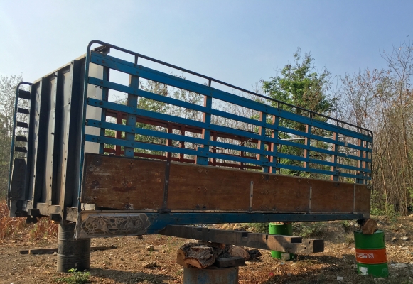 ขายกะบะยกลง 6เมตร10สูงเมตร75กว้าง2เมตร45