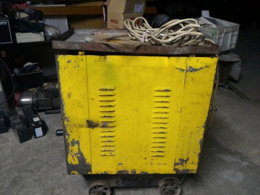 ตู้เชื่อมขนาด 300 A. แบบคอยล์ทองแดง ยี่ห้อ ATM พร้อมใช้งานหนักๆสบายทนมาก