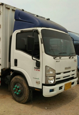 หกล้อ อีซุซุ NQR175ปี54แอร์เย็นๆตู้10บานยาว 5.50ม สภาพดีสวยพร้อมใช้ ทะเบียนพร้อมโอน